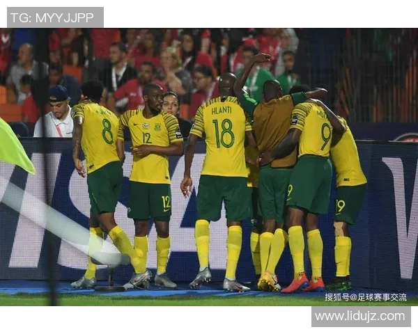 足球巨星进球精彩瞬间回顾与分析全景展示